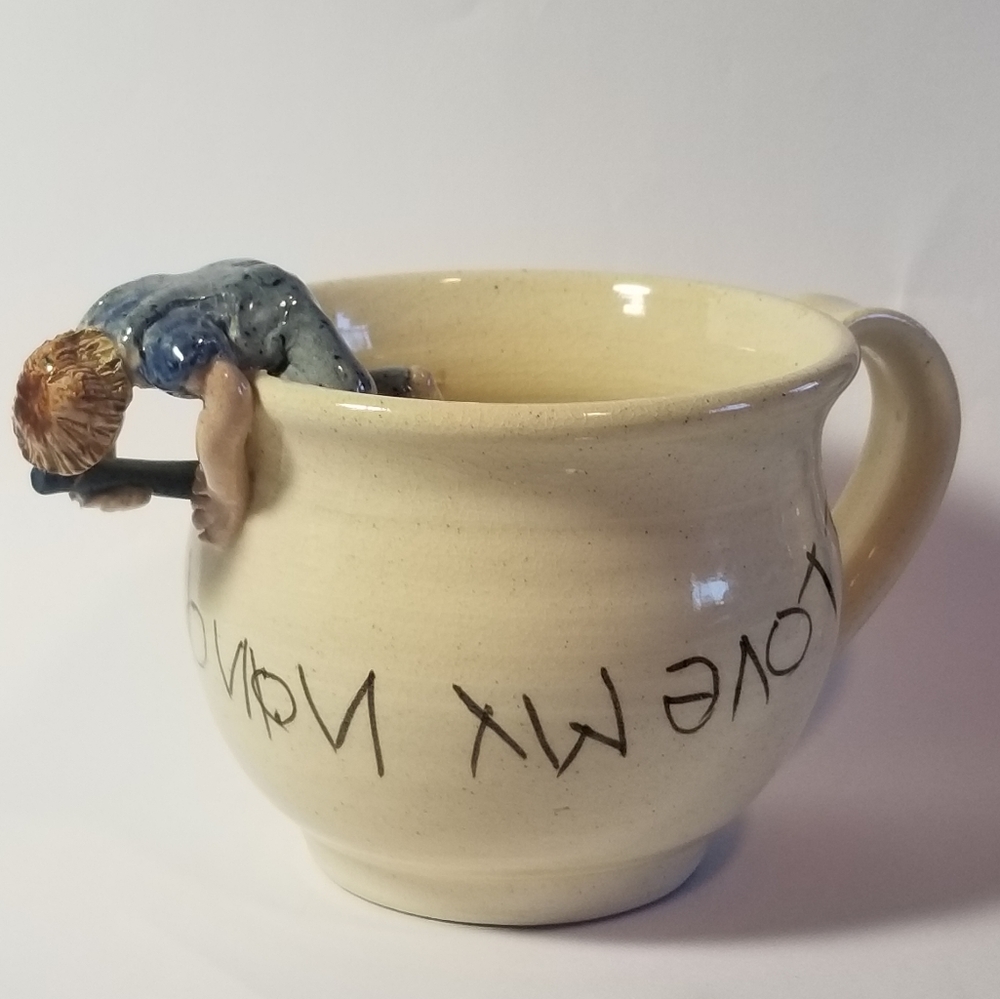 BOY WRITING I LOVE MY NANA UPSIDE DOWN MUG - Picture 1 of 8